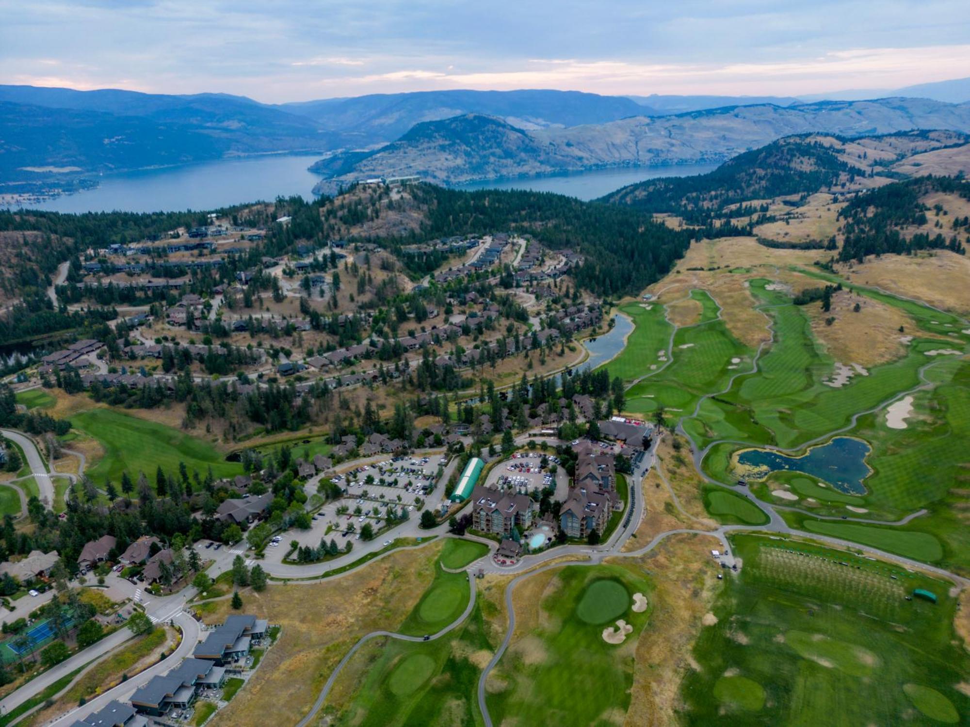 Predator Ridge Resort Vernon Esterno foto